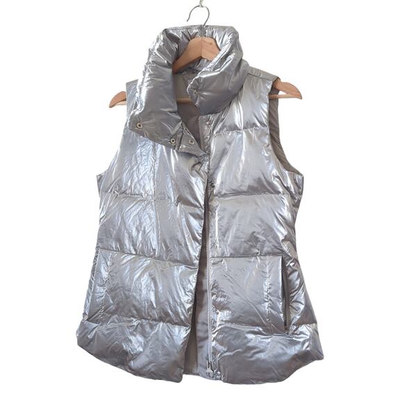 Athleta Puffer Vest Womens Silver Metallic Shiny Small Goose Down Puffy - Picture 3 of 12